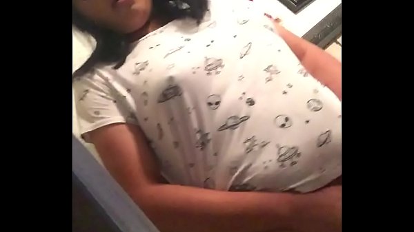 Nonton Cute Latina Girl Playing With Herself thumbnail