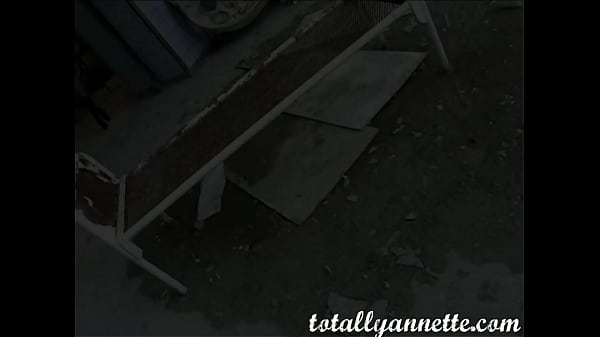 Nonton Totallyannette thumbnail