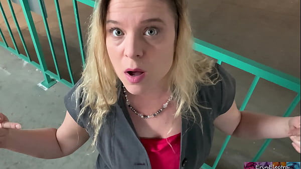 Play MP4 - Stepmom gets fed up and fucks stepson to shut him up