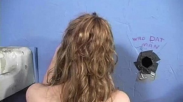 Nonton Initiating Sexy Girl In The Art Of Blowjob Gloryhole 15 thumbnail