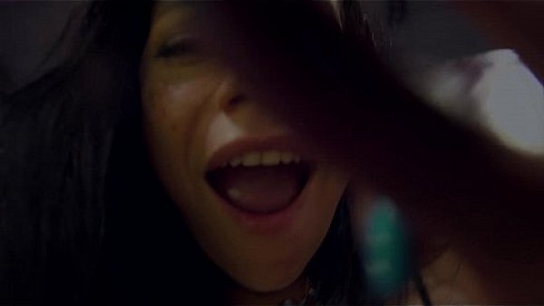 Latin Seductress Squirts All Over 