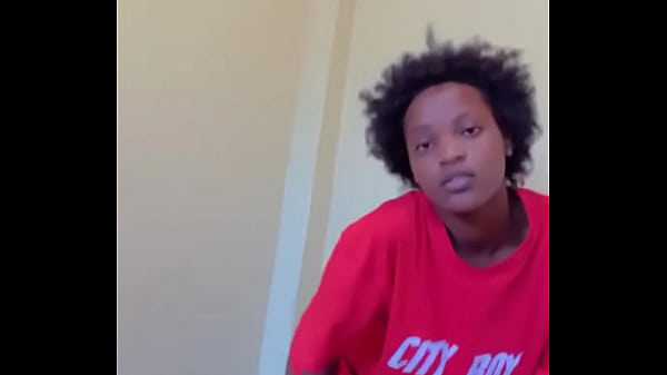 kigali girl dance and twerk like there is no body