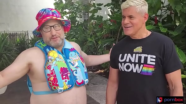 Cuckold sugardaddy watches sugarbaby Chloe Temple double pussypenetration creampie foursome