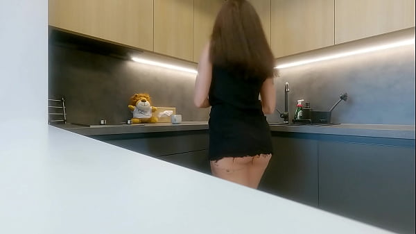 Play MP4 - Hot Sexy Brunette MILF Housewife at home no panties in a Cut Miniskirt to flash her meaty juicy wet Pussy and Naked Ass