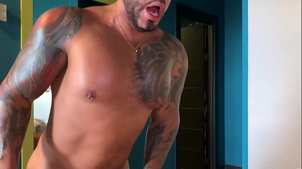 Play MP4 - hardcore anal sex creampie BBC big muscles man VIKTOR ROM BEAU BUTLE