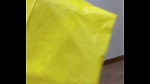 Nonton Unboxing...unbox Me ! thumbnail