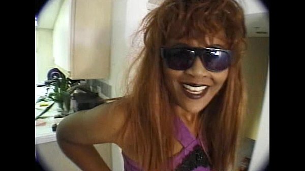 Play MP4 - LBO - African Ngels 03 - scene 2