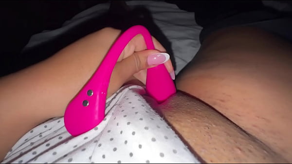 Play MP4 - mira como me masturbo antes de irme al trabajo