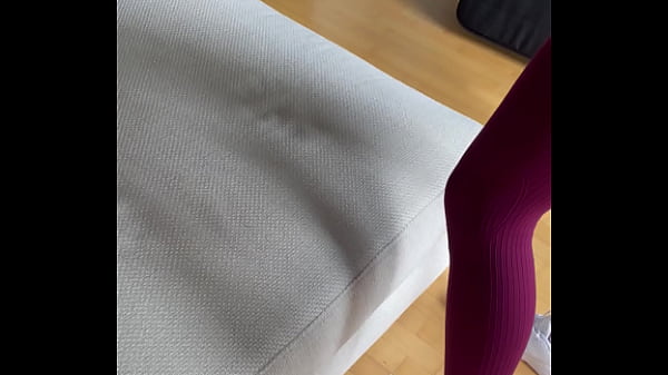 Nonton Desperate Milf Begs For Huge Cock Anal Filling After Gym thumbnail