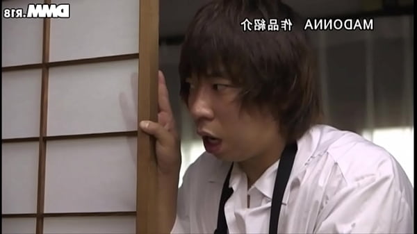 A_Mãe do_Meu Amigo Faz Cosplay Legendado_Ayumi Shinoda