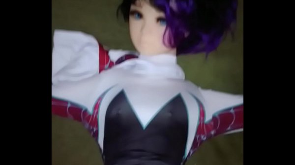Gwen Stacy fuckdoll