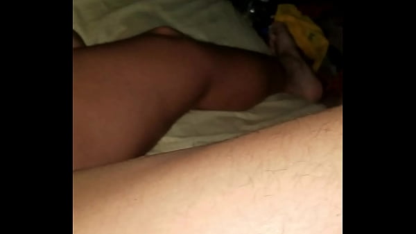 Nonton Horny Masterbating thumbnail