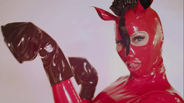 Nonton One Trick Pony thumbnail