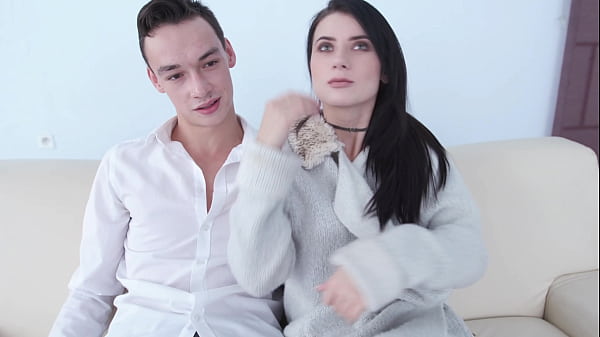 Sexy Housewife Nicol Black_Craves an Ass Gaping Dick DTW3402