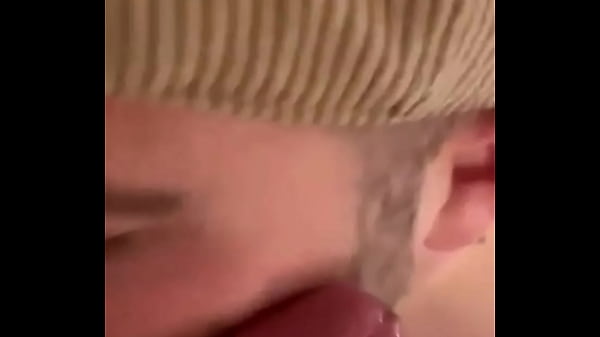 Love it when a guy has such a mind blowing orgasm that he literally can't focus on filming anymore and drops the camera i