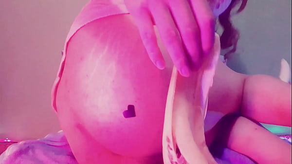 Trailer Shemale babysitter trains anally with a banana - Maddy Diamond 