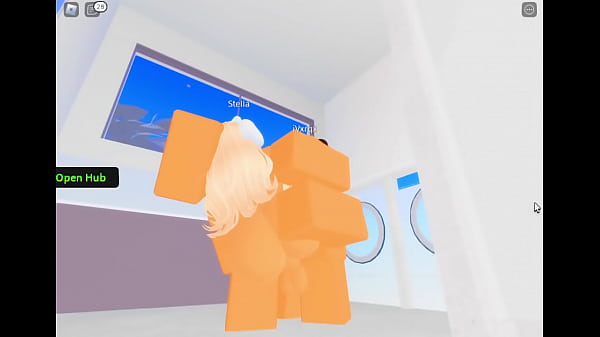 Puta es cogida por su novio en roblox 