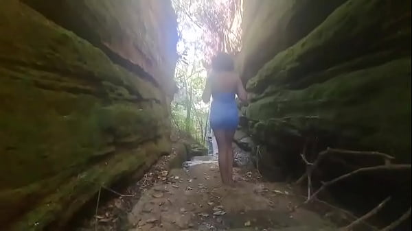 Nonton Advinha Onde Nos Fomos Aprontar!#lifestyle #outdoor #couple #feetِ #privacy #brazilians #forest #trains #adul ... thumbnail