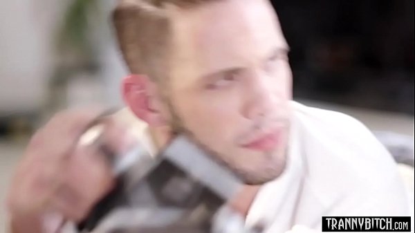 Play MP4 - Photo session with glamorous shemale ends in anal fuck