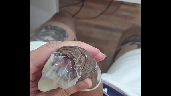 Play MP4 - GOZANDO DENTRO DA CAMISINHA - FETICHE