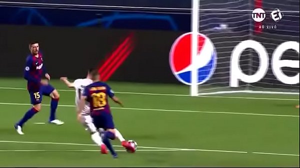 Barcelona sendo comido pelo Bayern