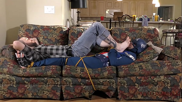 Captain America_Worshiping Brad Borrelli Feet Part3