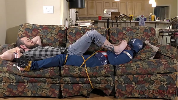 Play MP4 - Captain America Worshiping Brad Borrelli Feet Part 3