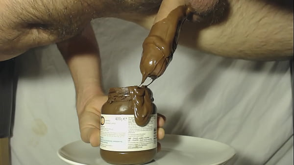 Dick s. with chocolate sauce 
