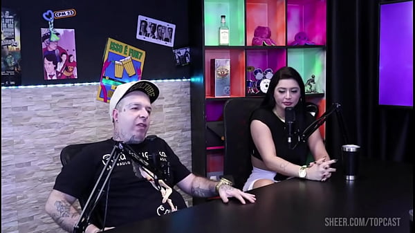 Fudeu A Casada Monica Lima Ao Vido Na Web E O Marido S&oacute; Assistiu. Bruna Carlos, Uma Loira Muito Gostosa Fudeu A Monica Lima Na Frente Do Corno Manso. thumbnail
