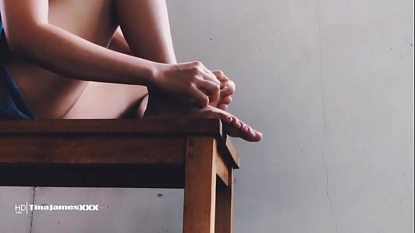 Play MP4 - Feets 1 - Clean & Polish PREVIEW