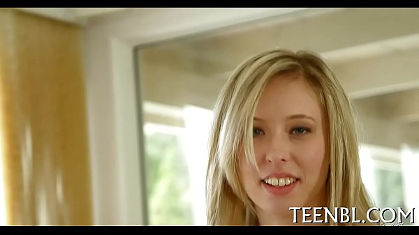 Arousing pleasuring_with oral stimulation