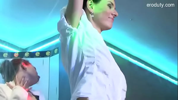 18 yearsold housewife fucked 