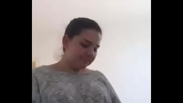 Nonton Trim.564f72b2-ebd8-4489-93ee-9252696b1ec8.mov thumbnail