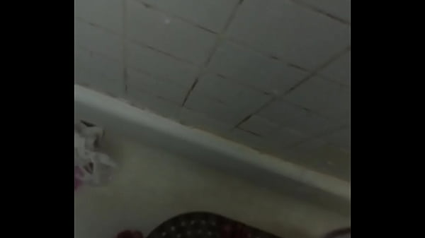 Ba&ntilde;&aacute;ndose 