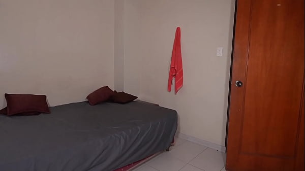 Nonton Step-sister Caught Me Sniffing Her Panties &ndash; She Lets Me Fuck Her Tight Pussy & Cum On Her Pretty Face thumbnail