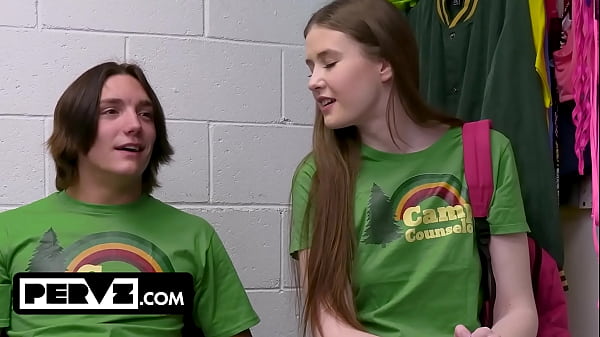 Play MP4 - Shoplifting Counselor&colon; Using Her Body to Avoid Jail