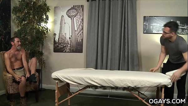 Play MP4 - Handsome Masseur And Her Older Gay Client - Joe Parker&comma; Angel Ventura