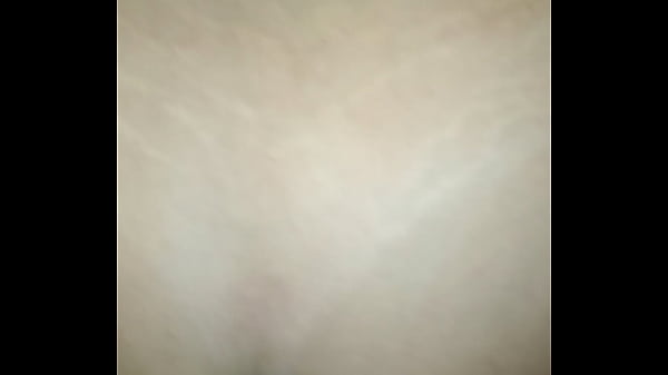 Mi jermu me garcha y la ba&ntilde;o en leche 