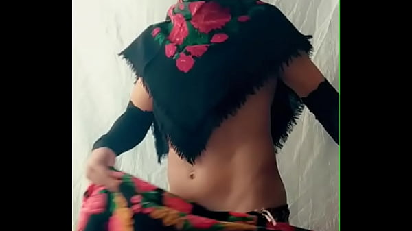 sissy dancing arabic dance 