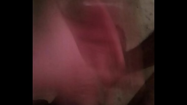 Me jerking off with a condom   cumshot / Branle capotte   &eacute_jac