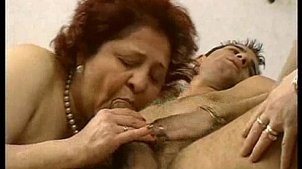 2 grandmas enjoy a hunk and his cock