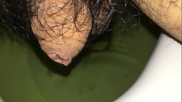 Play MP4 - オシッコ