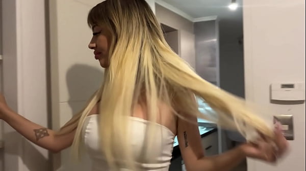 se filtra video de gatita veve chilena culiando a un fan de 20 a&ntilde;os en providencia,SANTIAGO DE CHILE 