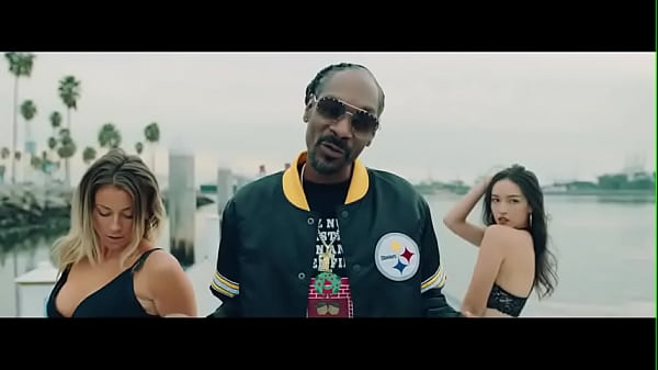 HAY TRAO CHO ANH - SONTUNG MTP ft. Snoop Dogg | Official MV 