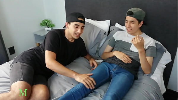 JULIO Y SAITZITO SE DISFRUTAN 