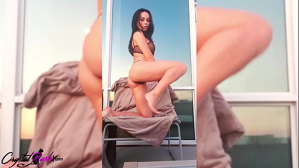 Hot Brunette Teasing Perfect Body_and Play_Pussy - Outdoor