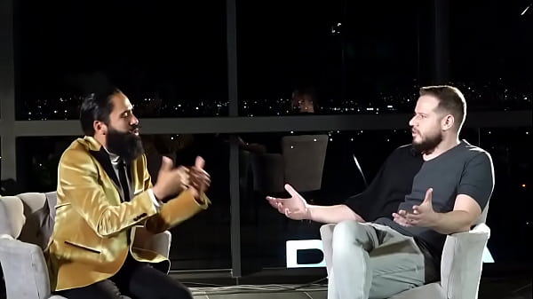 Brazilian man d e s t r o y s 