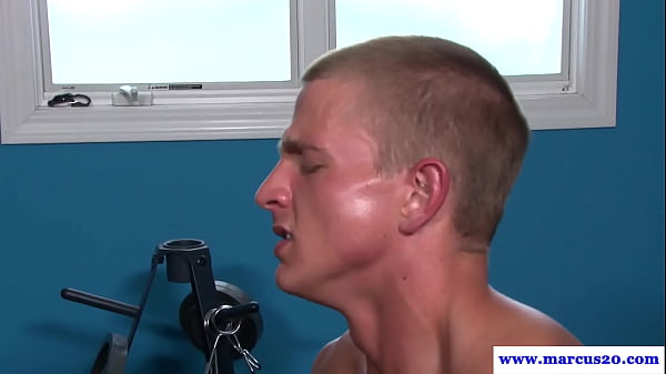 Muscular jock assravaged at the gym