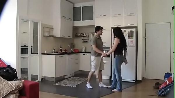 Nonton Mt Lifts Man In Many Ways thumbnail