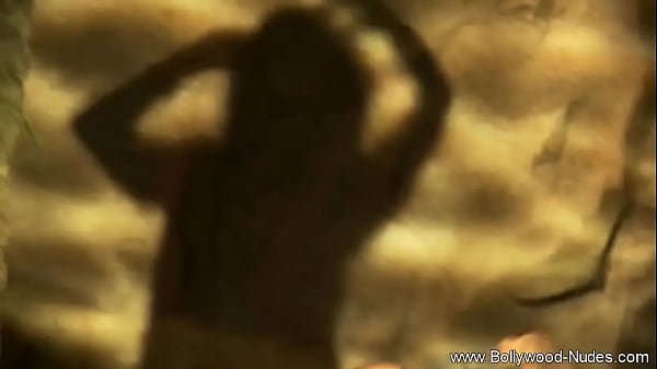 Milf Has The Desire To Strip thumbnail